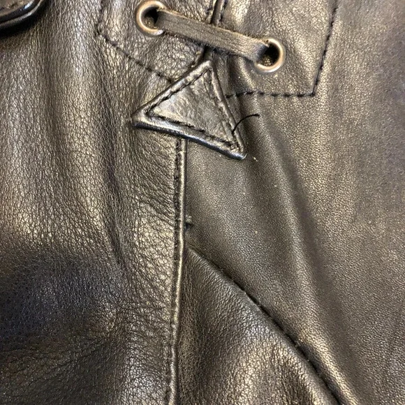 Vintage Women’s Fitted Harley Davidson Black Leather Biker Jacket Size 40/12 W - Picture 12 of 16